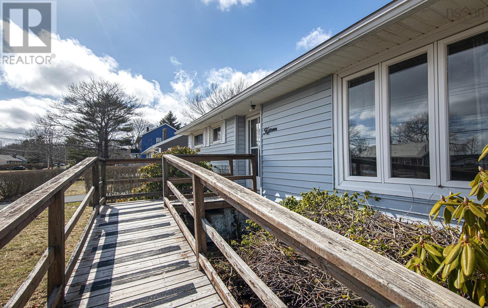 15 Virginia Avenue, Dartmouth, Nova Scotia  B2W 2Z4 - Photo 24 - 202605264