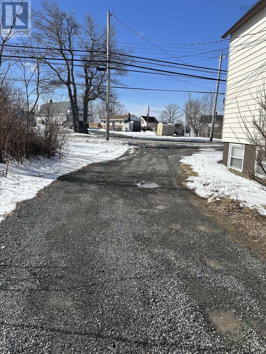 1334 Main Street, Glace Bay, Nova Scotia  B1A 5A7 - Photo 14 - 202605482