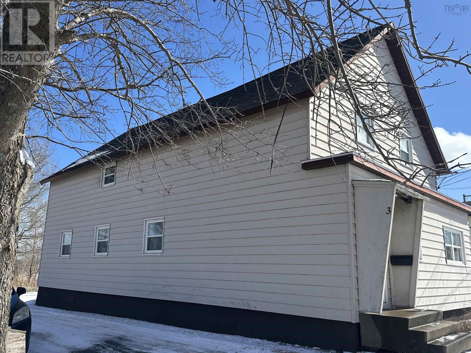 1334 Main Street, Glace Bay, Nova Scotia  B1A 5A7 - Photo 6 - 202605482