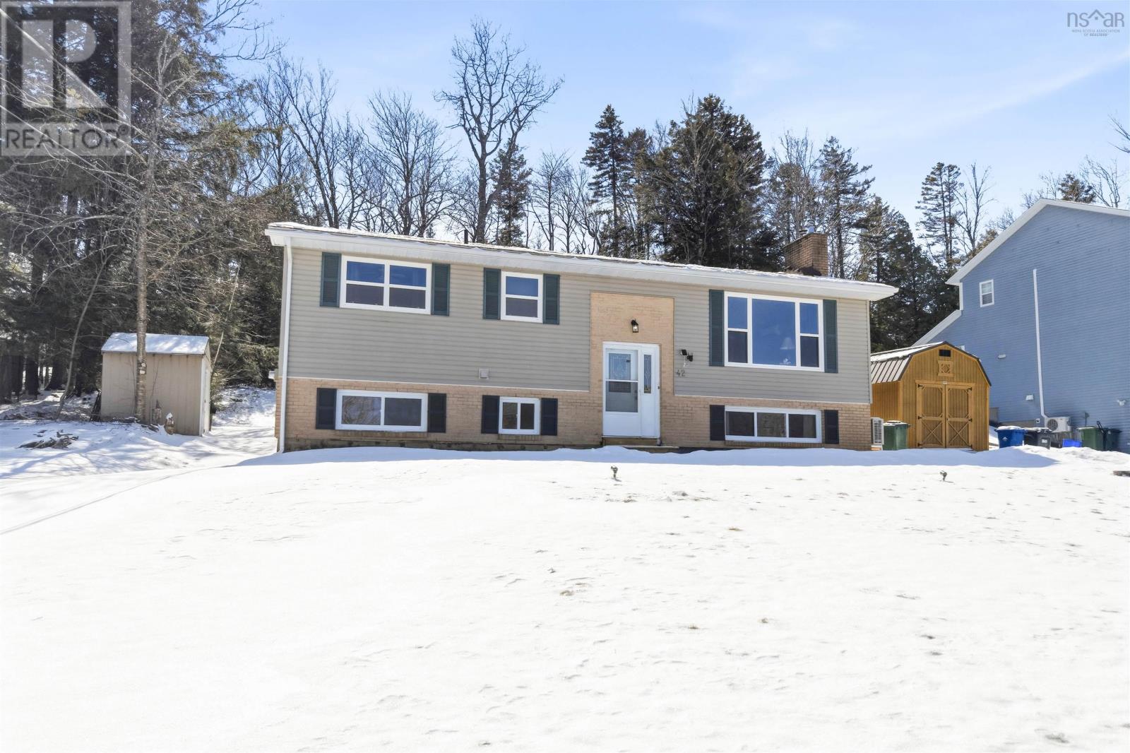 42 Meadow Drive, Beaver Bank, Nova Scotia  B4G 1B5 - Photo 4 - 202605489