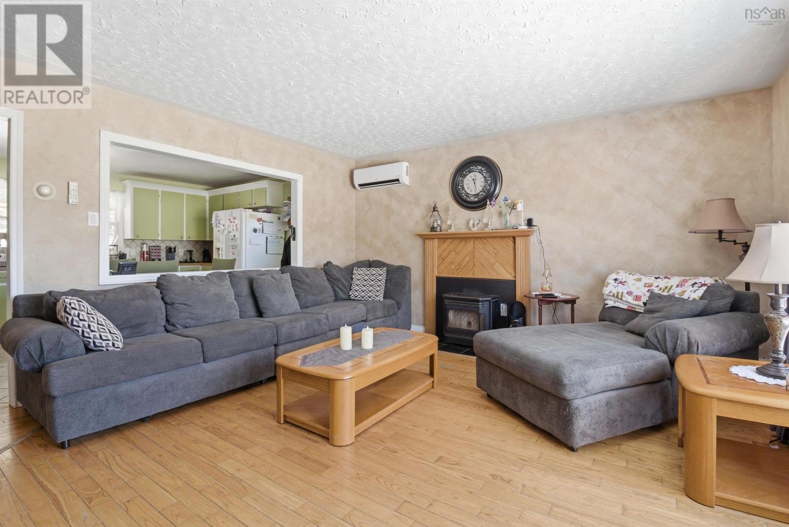 42 Meadow Drive, Beaver Bank, Nova Scotia  B4G 1B5 - Photo 7 - 202605489