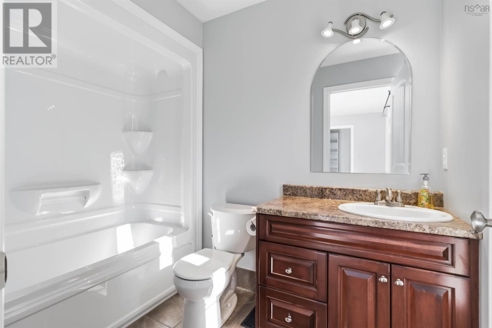 61 Colins Road, Bedford, Nova Scotia  B4B 1S8 - Photo 28 - 202605490