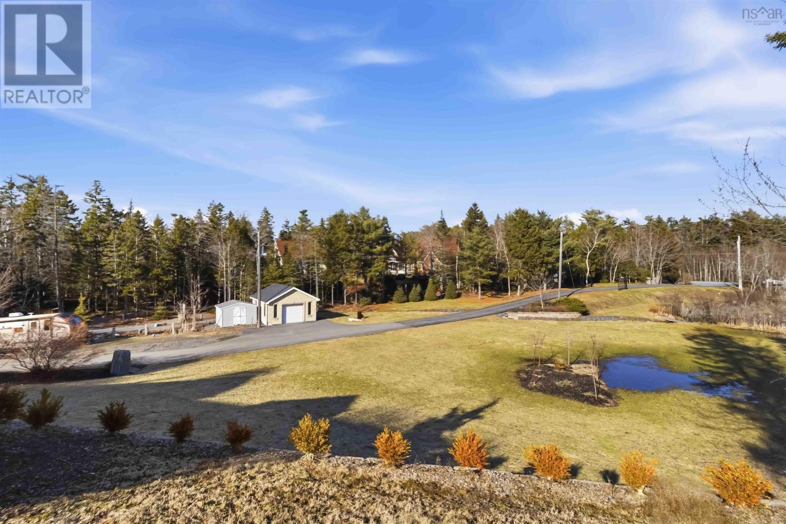 61 Colins Road, Bedford, Nova Scotia  B4B 1S8 - Photo 46 - 202605490