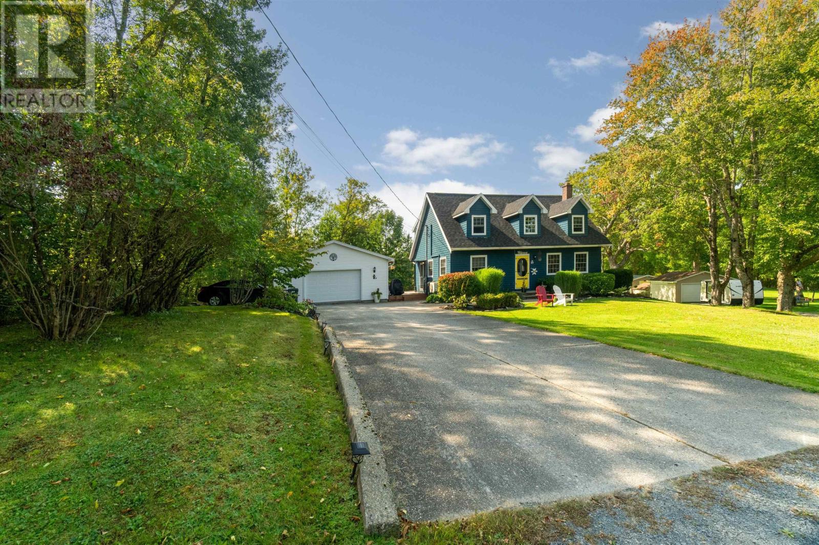 23 Pinewood Drive, Lakelands, Nova Scotia  B0N 1Z0 - Photo 2 - 202605499