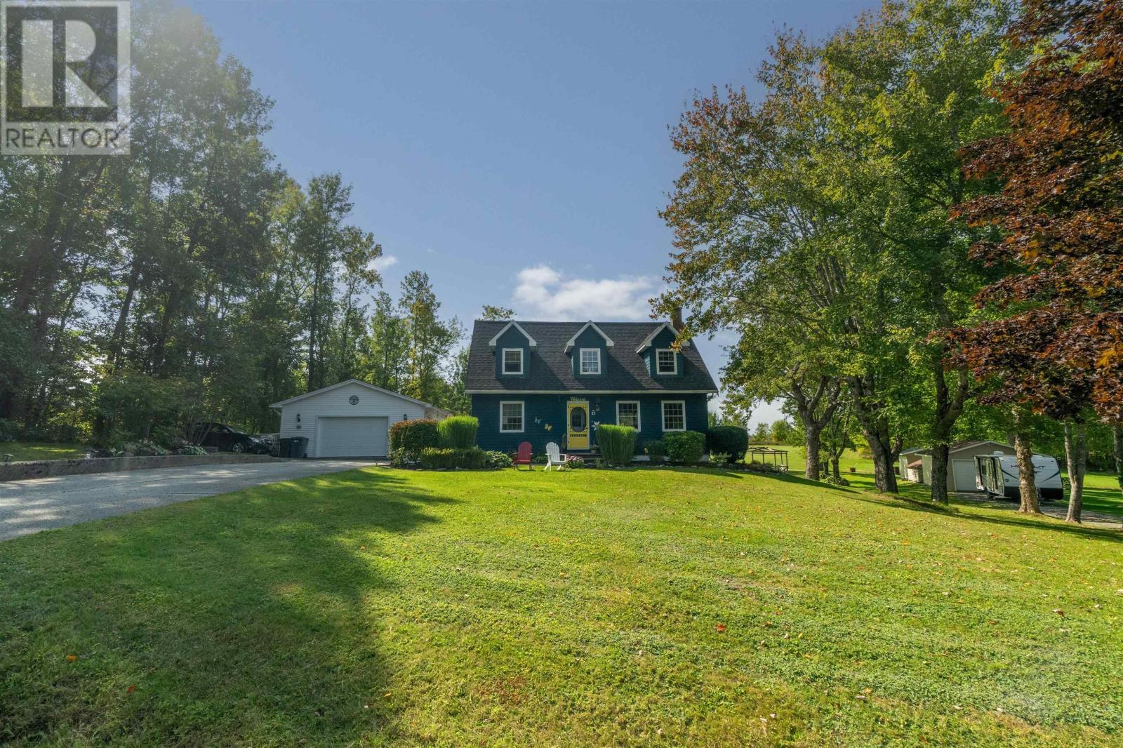 23 Pinewood Drive, Lakelands, Nova Scotia  B0N 1Z0 - Photo 3 - 202605499