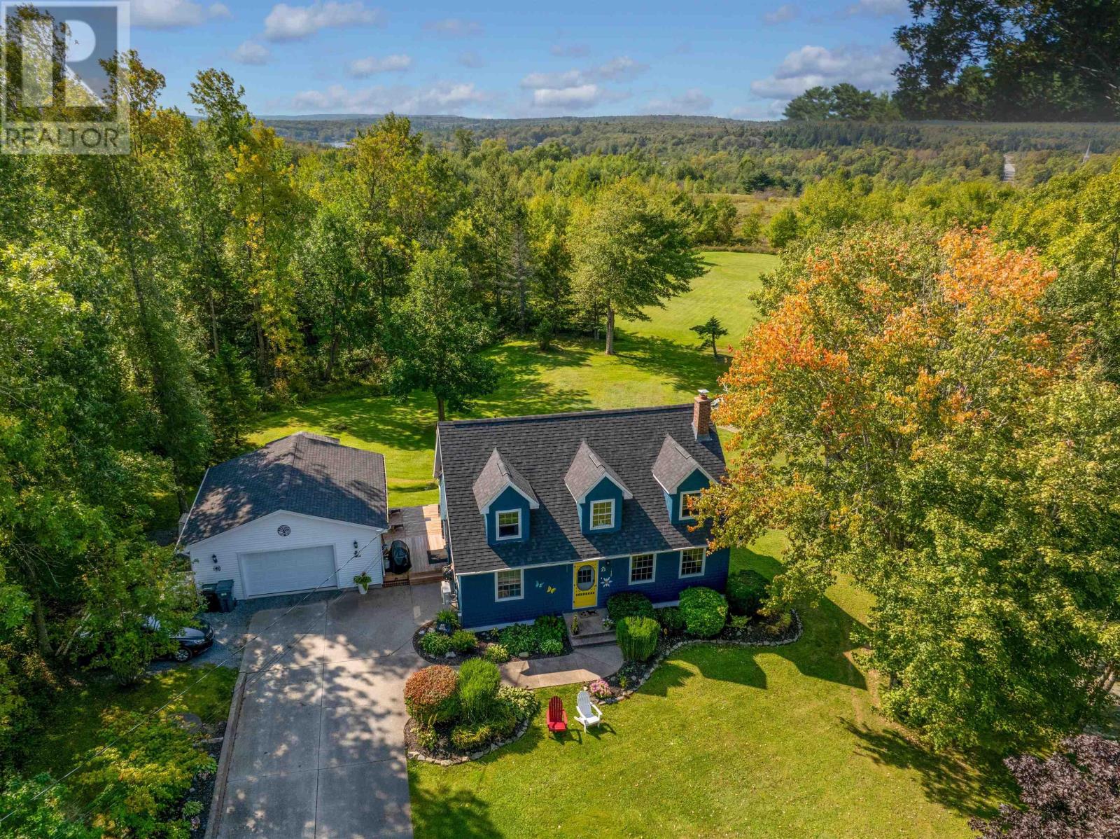 23 Pinewood Drive, Lakelands, Nova Scotia  B0N 1Z0 - Photo 4 - 202605499