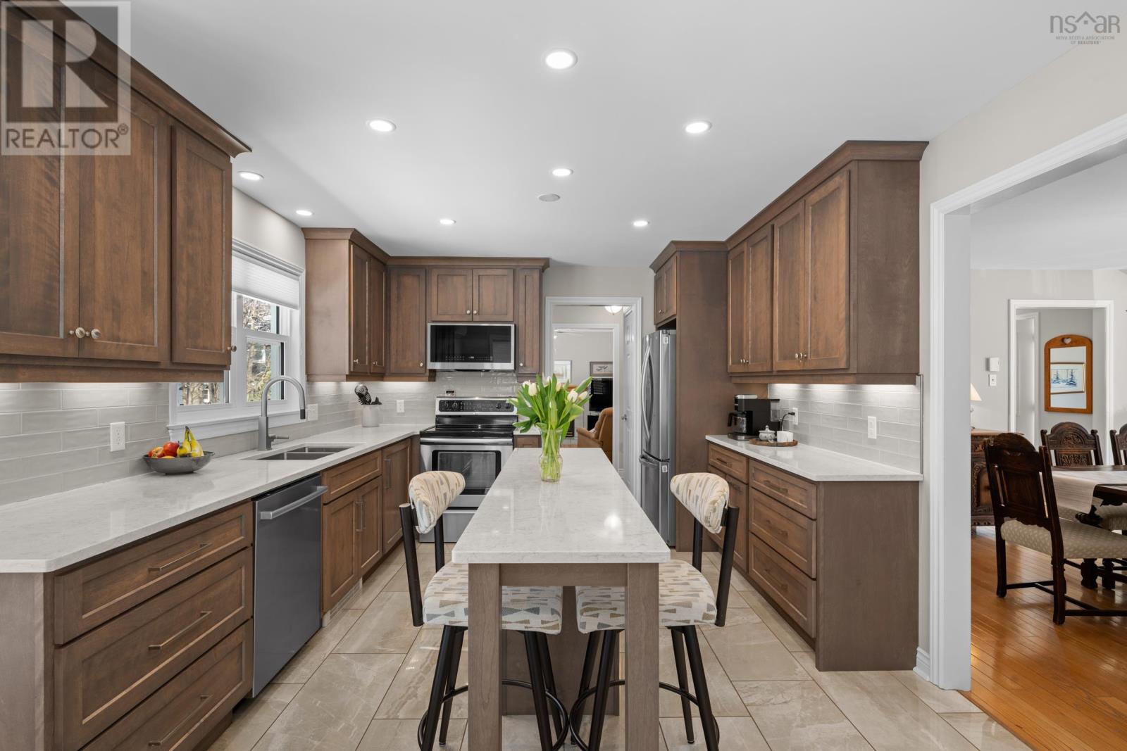 2 Mount Royal Court, Dartmouth, Nova Scotia  B3A 4R5 - Photo 18 - 202605503