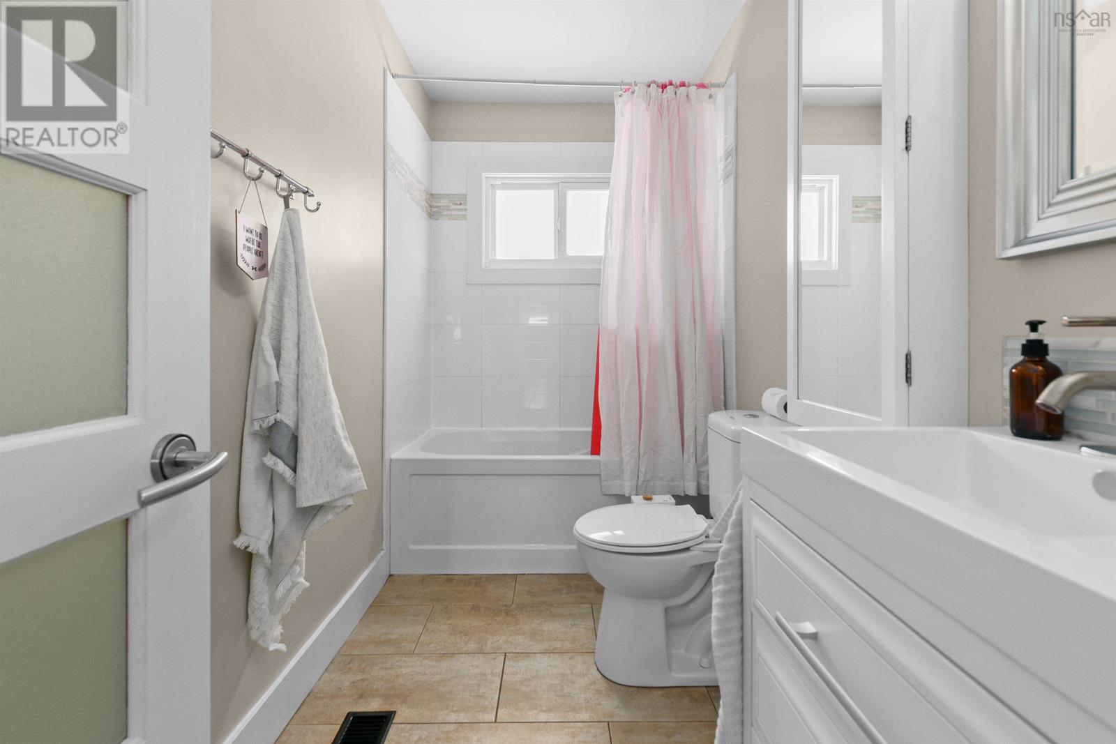 6484 Roslyn Road, West End, Nova Scotia  B3L 2M7 - Photo 20 - 202605514