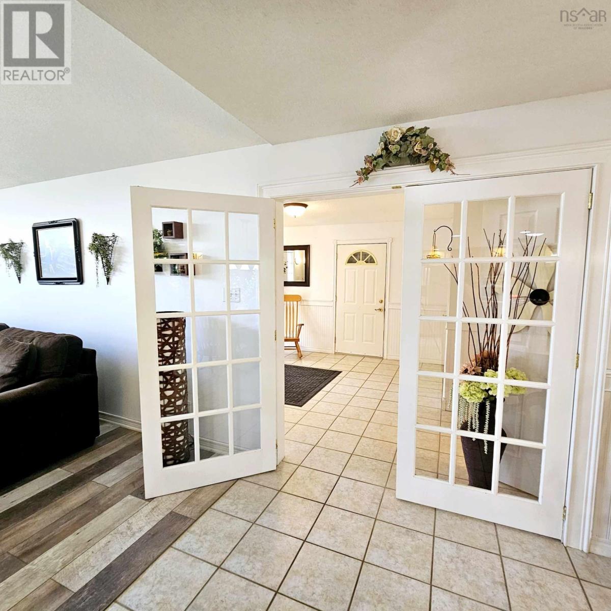 1042 Pleasant Valley Road, Pleasant Valley, Nova Scotia  B0N 1C0 - Photo 18 - 202605529