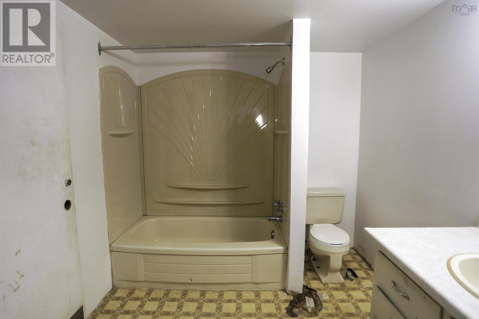 33 Micmac Drive, Dartmouth, Nova Scotia  B2X 2H4 - Photo 40 - 202605530