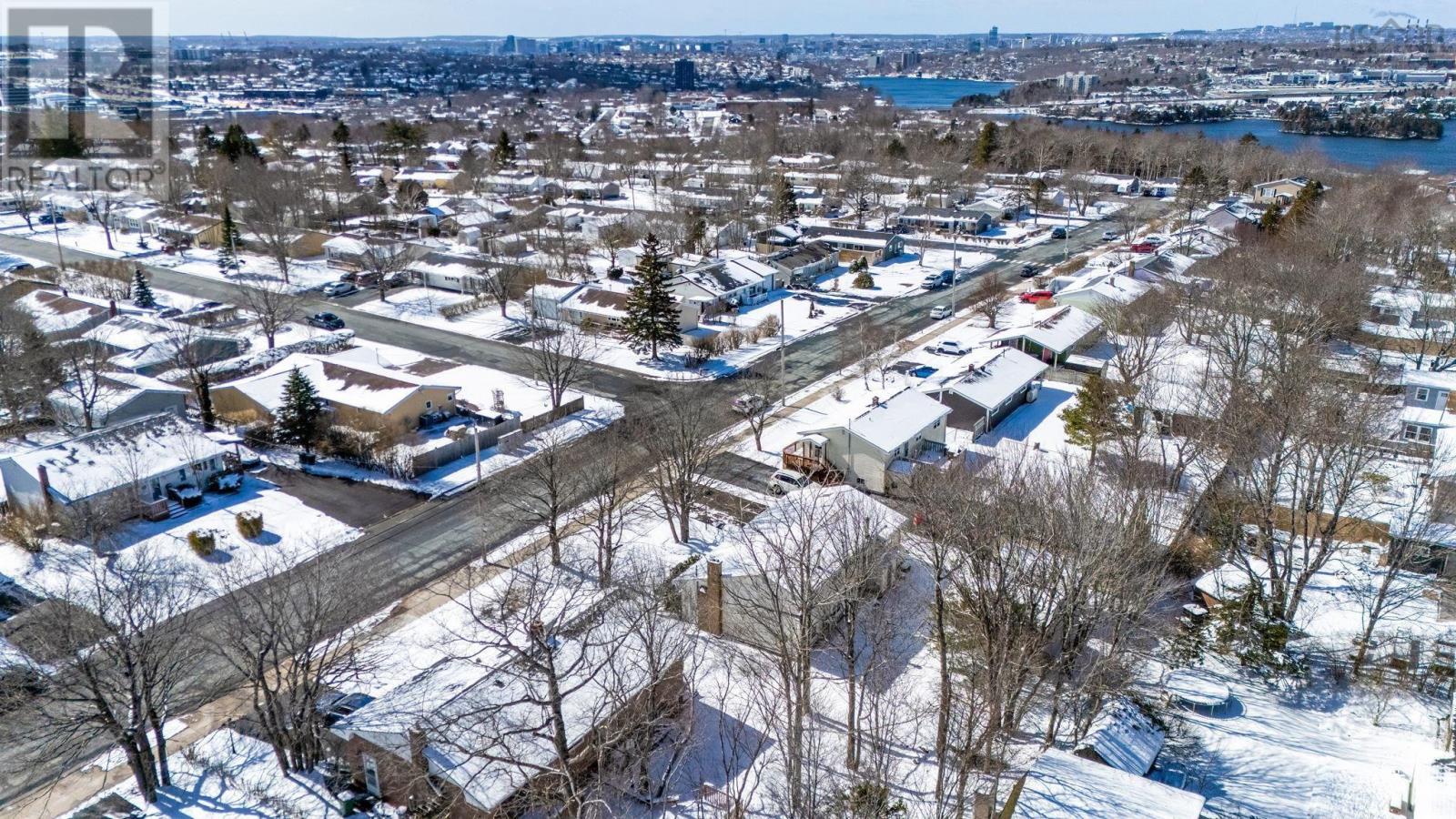 19 Dumbarton Avenue, Dartmouth, Nova Scotia  B2X 1Z7 - Photo 43 - 202605534