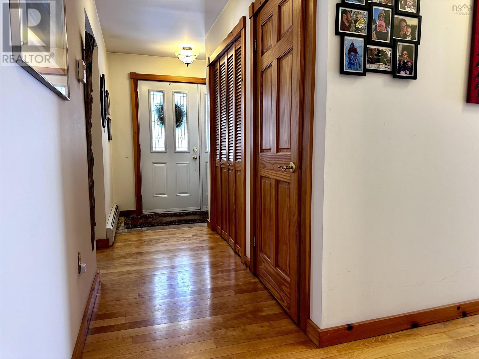 9722 Kempt Head Road, Ross Ferry, Nova Scotia  B1X 1N8 - Photo 21 - 202605535