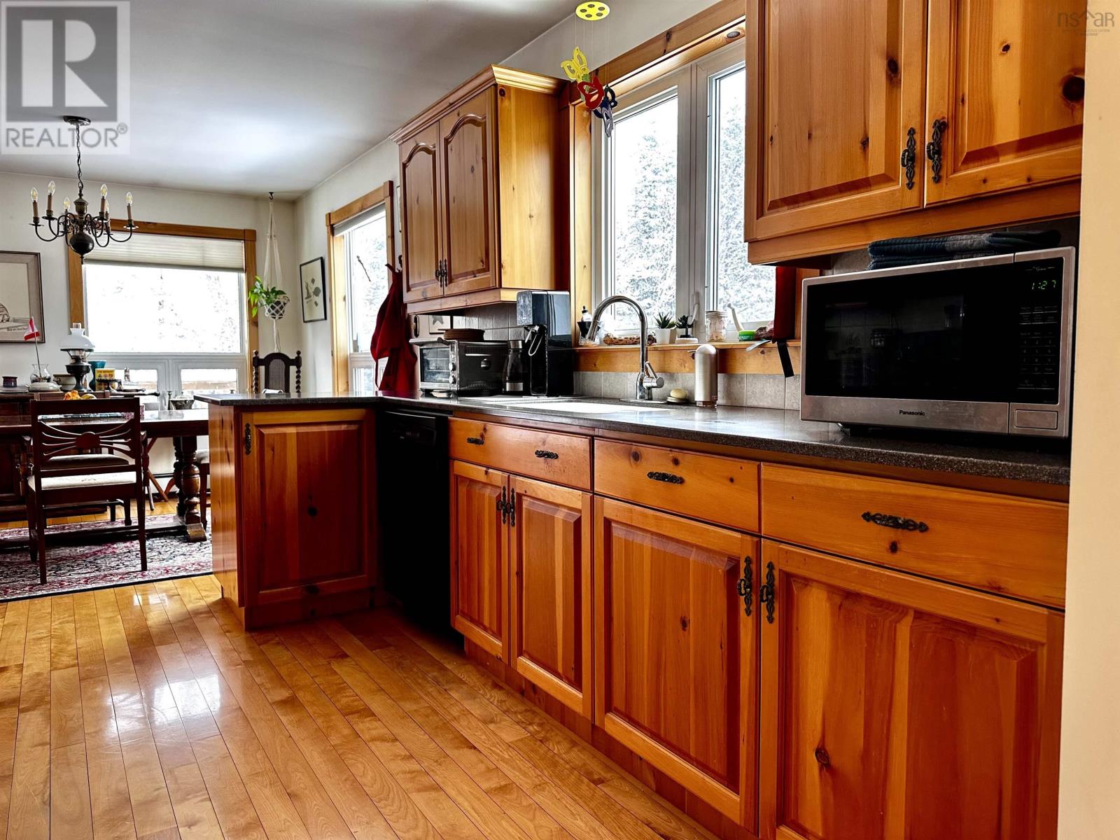 9722 Kempt Head Road, Ross Ferry, Nova Scotia  B1X 1N8 - Photo 22 - 202605535