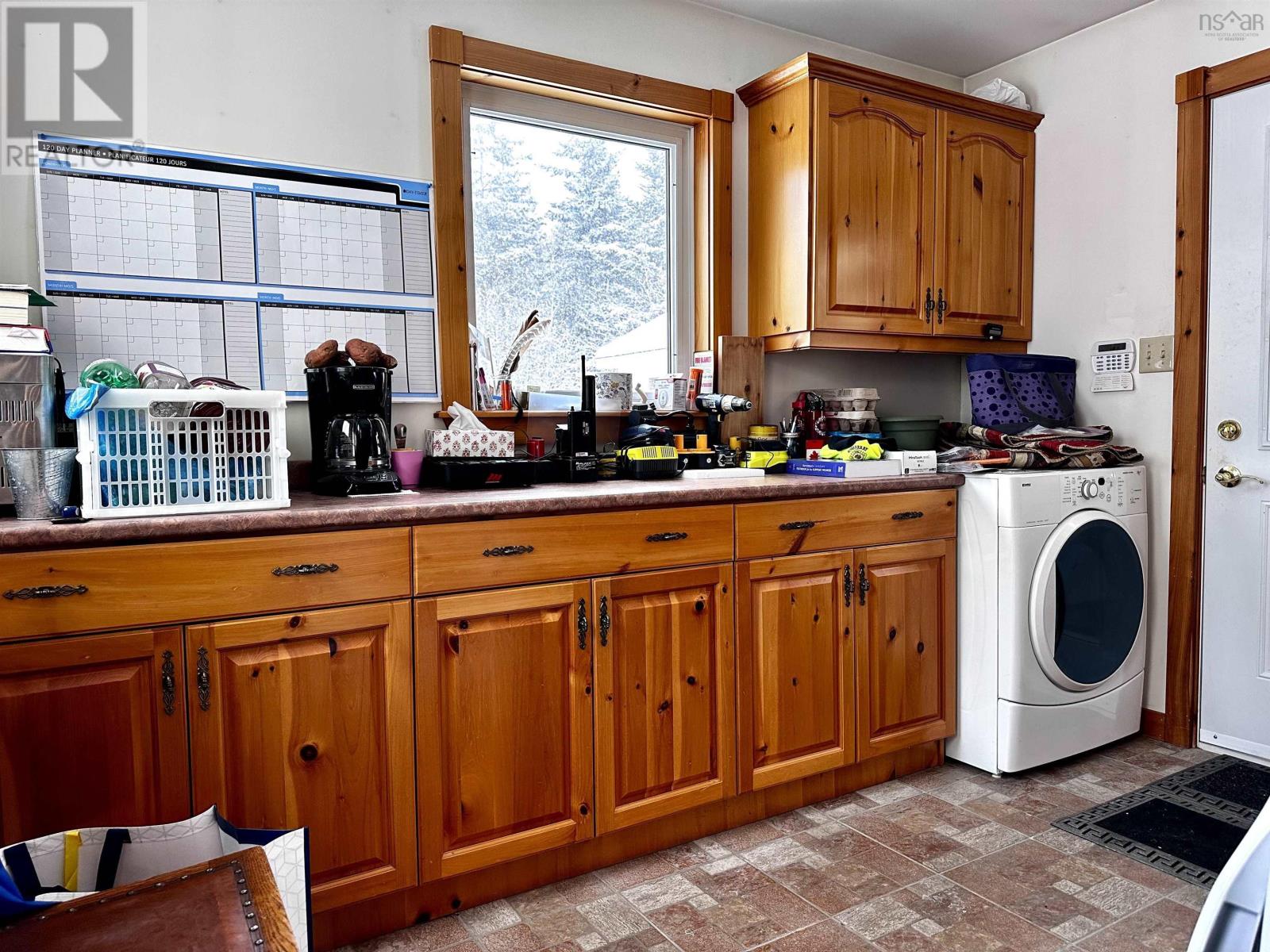 9722 Kempt Head Road, Ross Ferry, Nova Scotia  B1X 1N8 - Photo 35 - 202605535