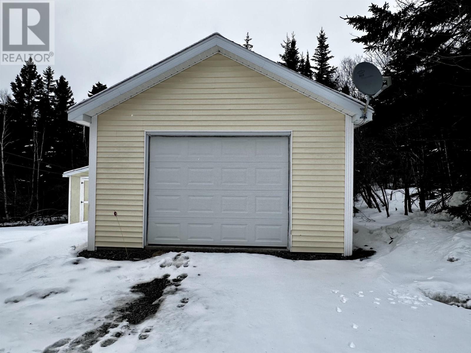 9722 Kempt Head Road, Ross Ferry, Nova Scotia  B1X 1N8 - Photo 5 - 202605535