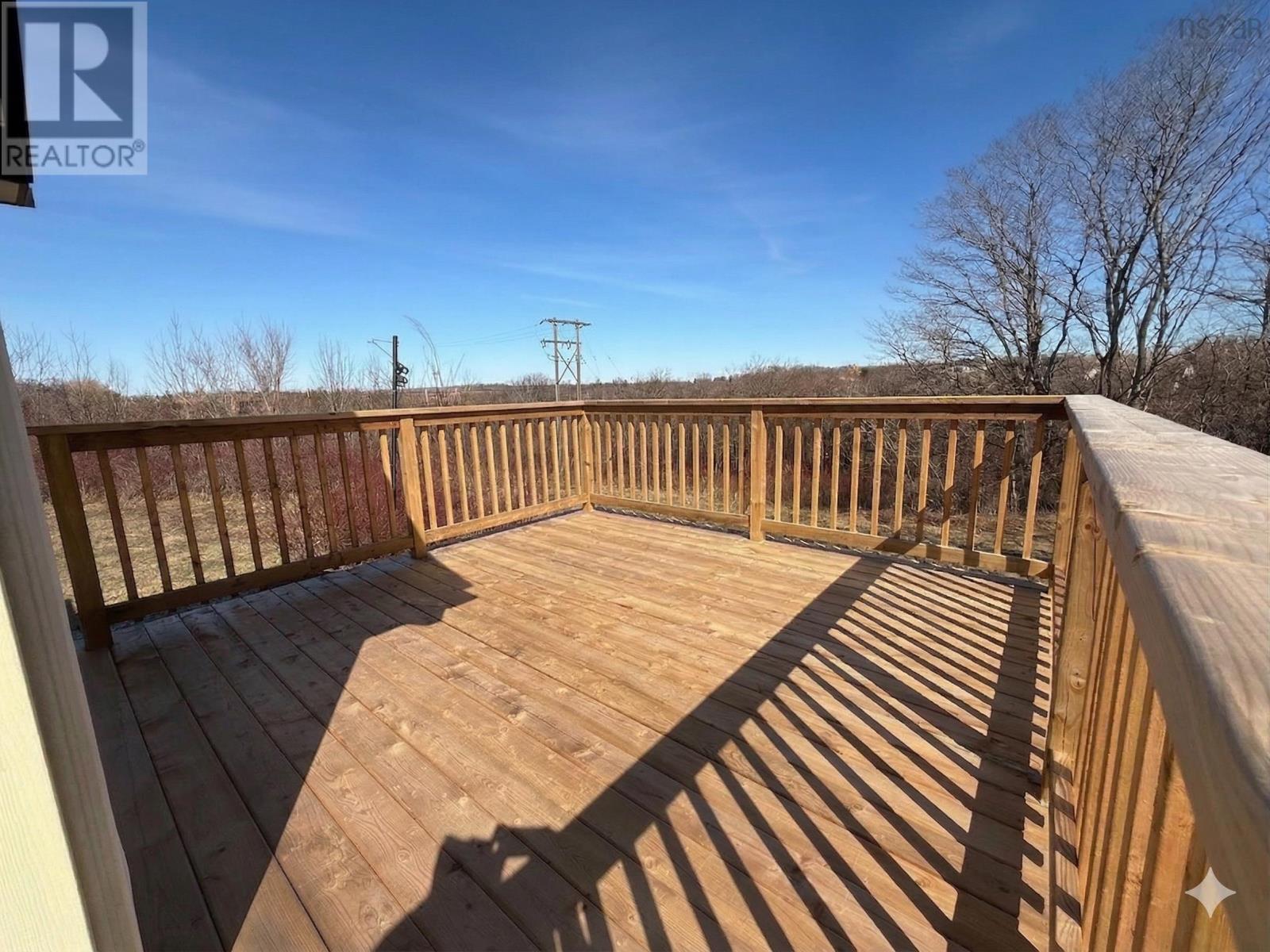 125 Cottage Street, Windsor, Nova Scotia  B0N 2T0 - Photo 3 - 202605584