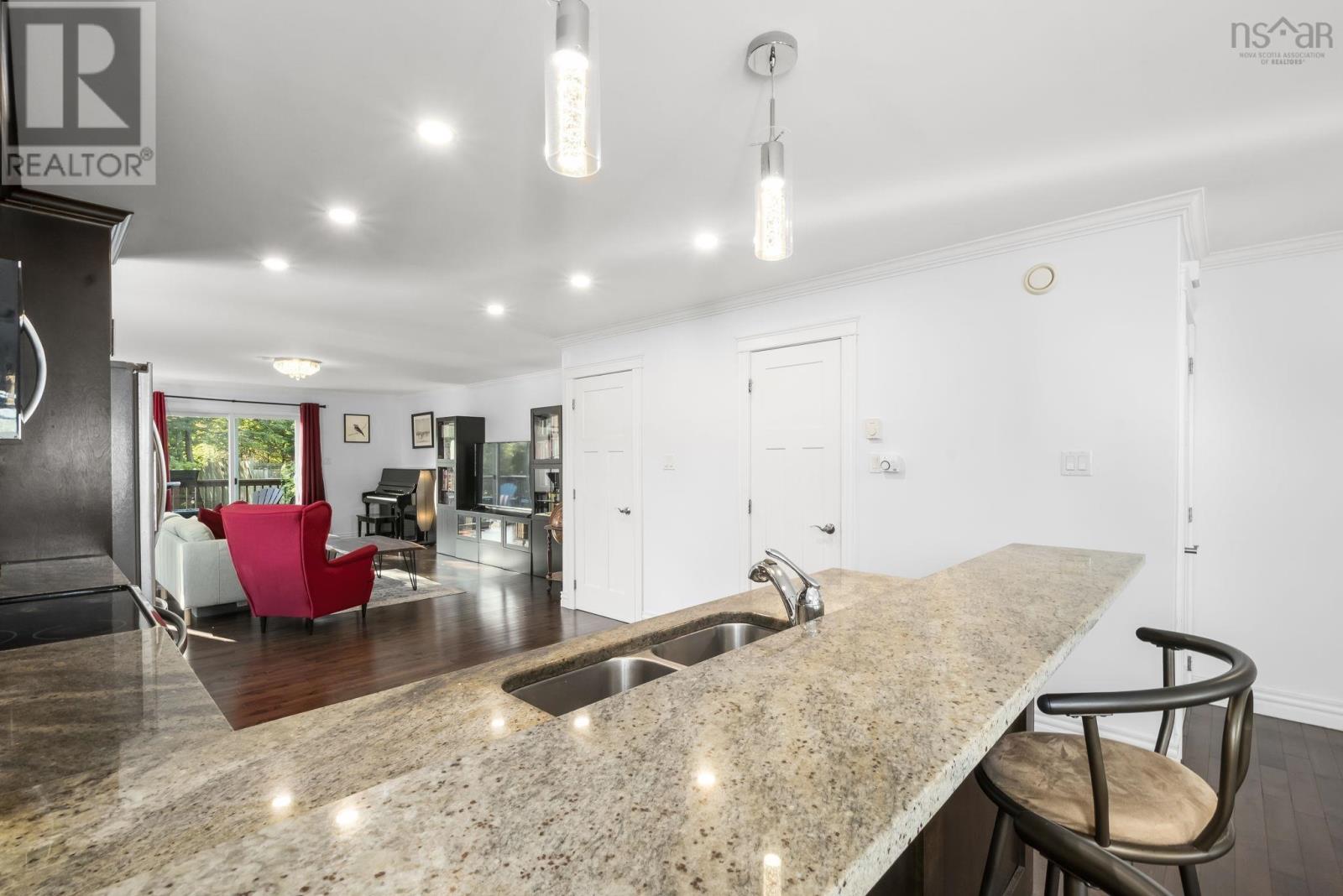 52a Mountain Road, Halifax, Nova Scotia  B3N 1A2 - Photo 7 - 202605850