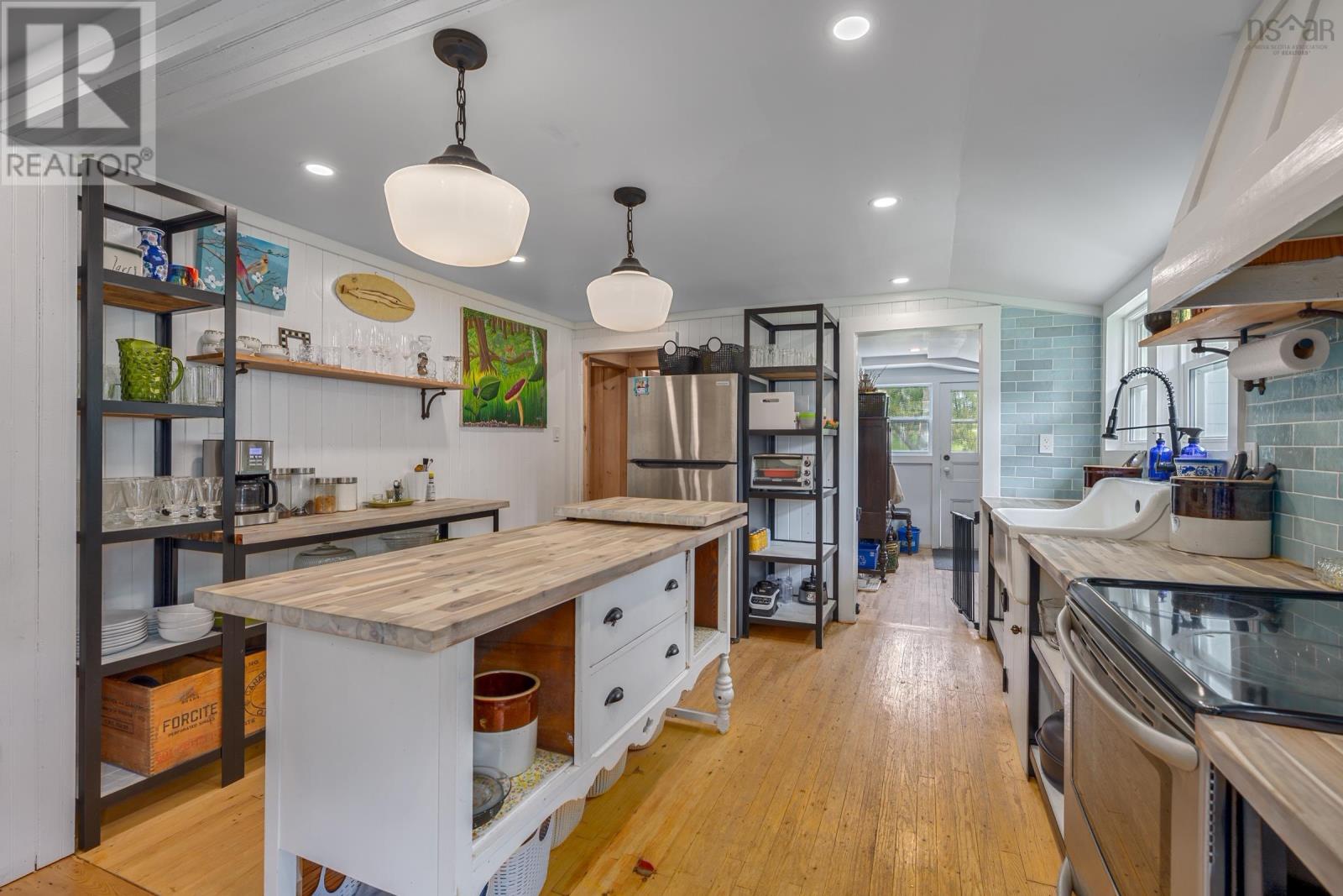 51 Shawmut Avenue, Clementsport, Nova Scotia  B0S 1A0 - Photo 14 - 202605852