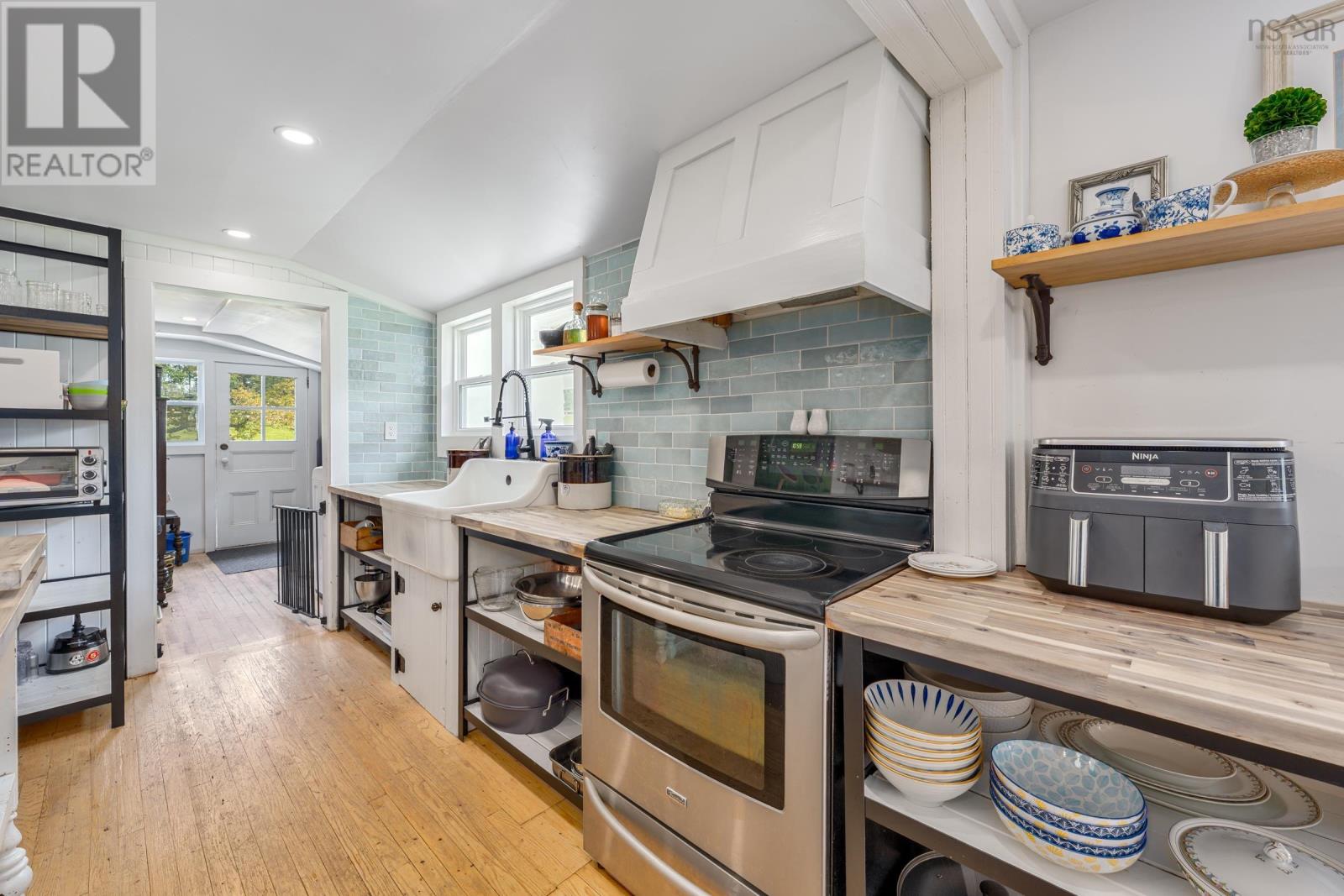 51 Shawmut Avenue, Clementsport, Nova Scotia  B0S 1A0 - Photo 20 - 202605852