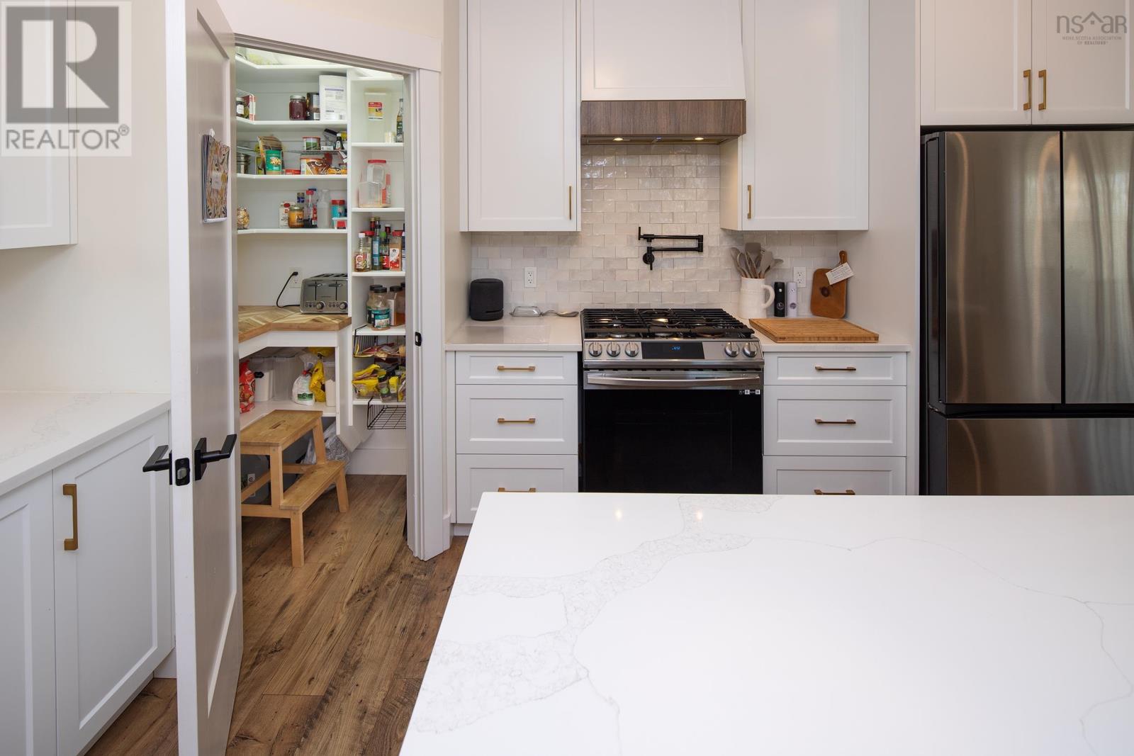 86 Jorphie Drive, Lewis Lake, Nova Scotia  B0N 1Z0 - Photo 8 - 202605870