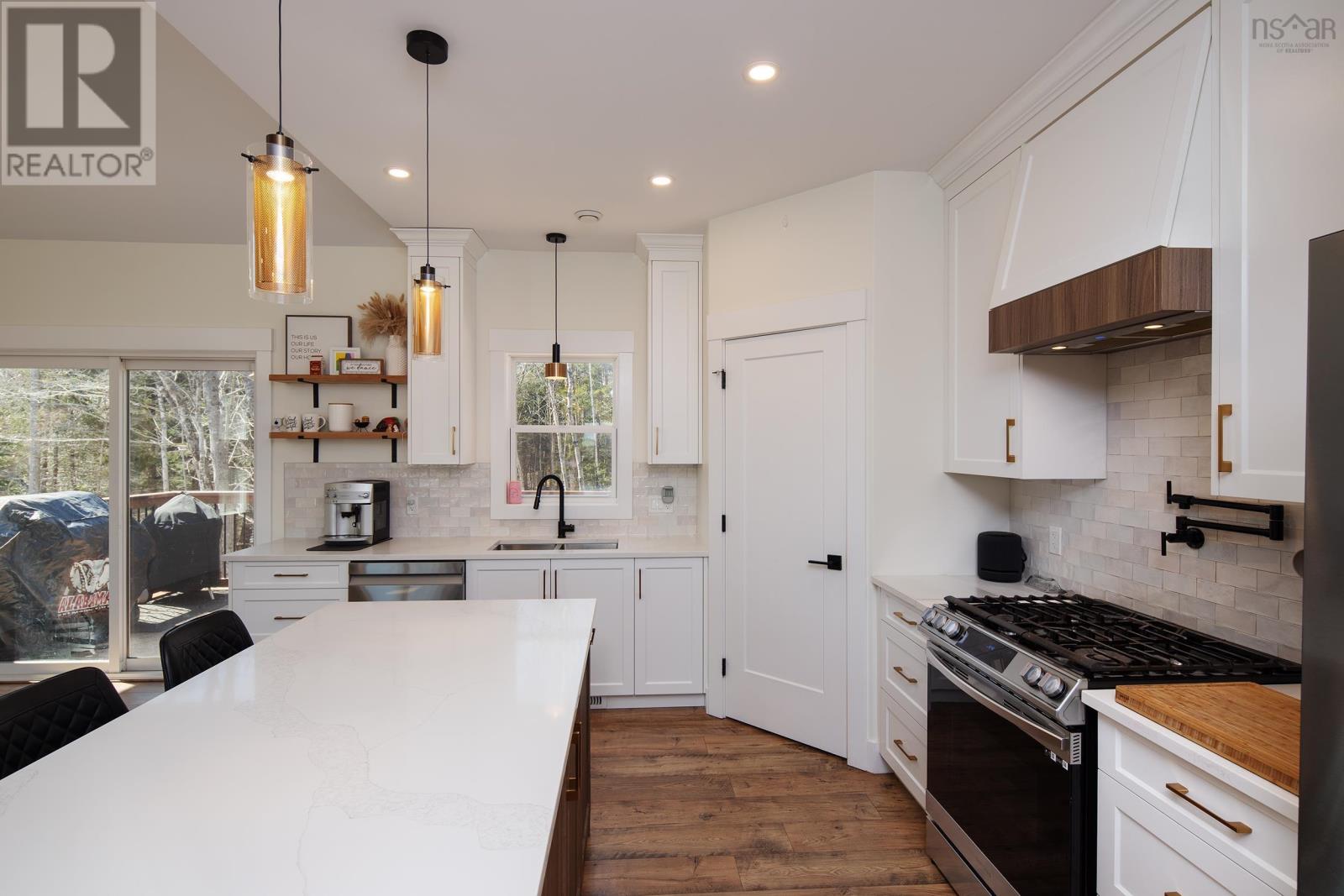 86 Jorphie Drive, Lewis Lake, Nova Scotia  B0N 1Z0 - Photo 9 - 202605870