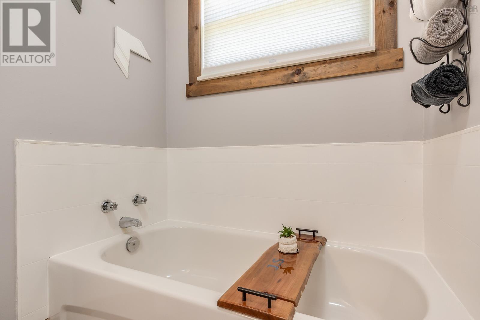 252 Eves Road, New Albany, Nova Scotia  B0S 1P0 - Photo 12 - 202605876