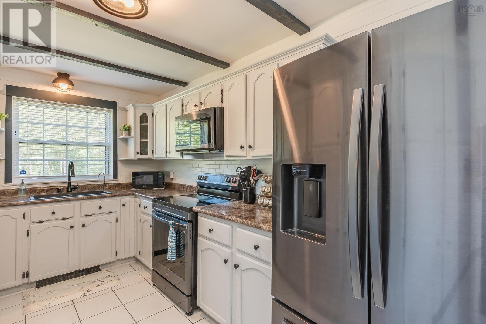 252 Eves Road, New Albany, Nova Scotia  B0S 1P0 - Photo 8 - 202605876