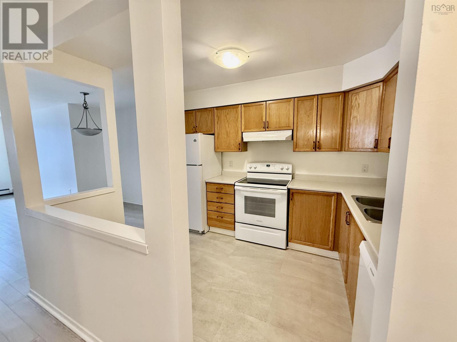 202 5230 Tobin Street, Halifax, Nova Scotia  B3H 1S2 - Photo 3 - 202605877