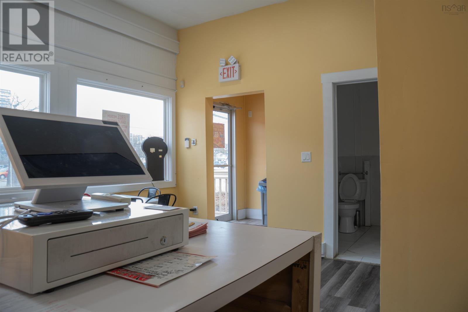 2880 Windsor Street, Halifax, Nova Scotia  B3K 5E7 - Photo 4 - 202605891