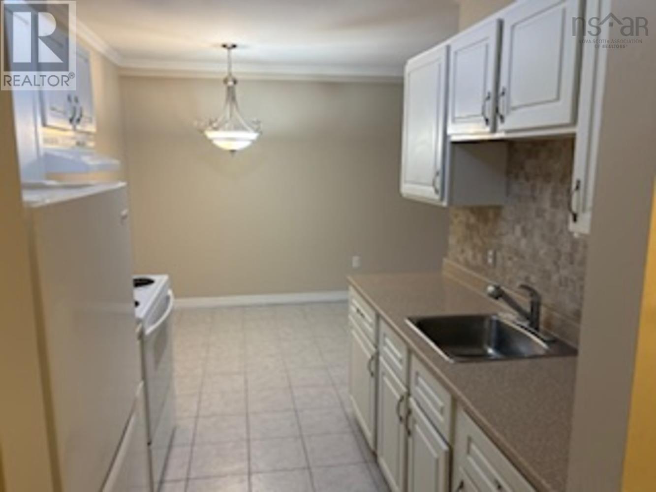 204 41 Moirs Mill Road, Bedford, Nova Scotia  B4A 3C4 - Photo 2 - 202605936