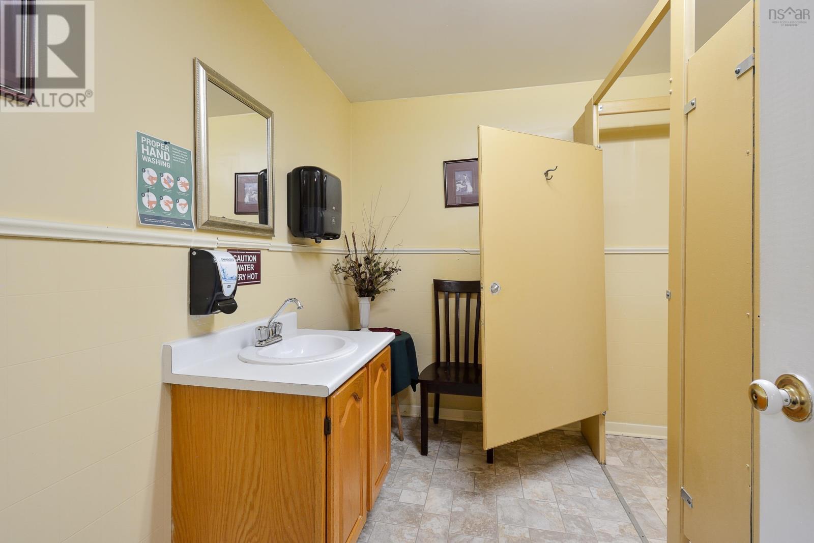 785 105 Highway, Boularderie East, Nova Scotia  B1X 1J6 - Photo 20 - 202605958