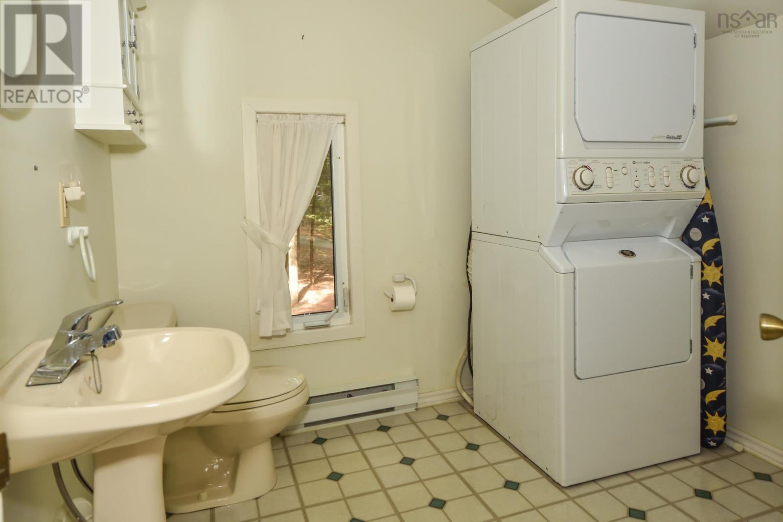 539 Canoe Island Road, Middle New Cornwall, Nova Scotia  B0J 2E0 - Photo 19 - 202606213