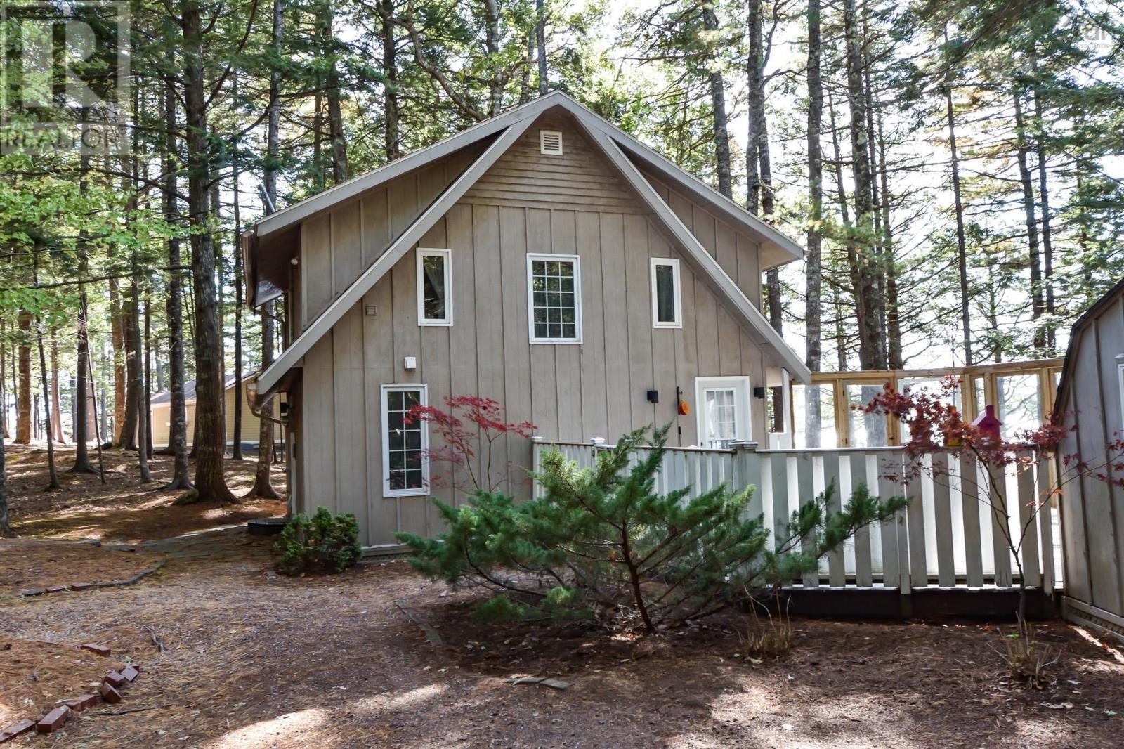 539 Canoe Island Road, Middle New Cornwall, Nova Scotia  B0J 2E0 - Photo 4 - 202606213