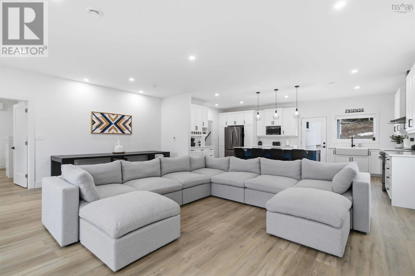 30 Cove Road, East Uniacke, Nova Scotia  B0N 1Z0 - Photo 10 - 202606236