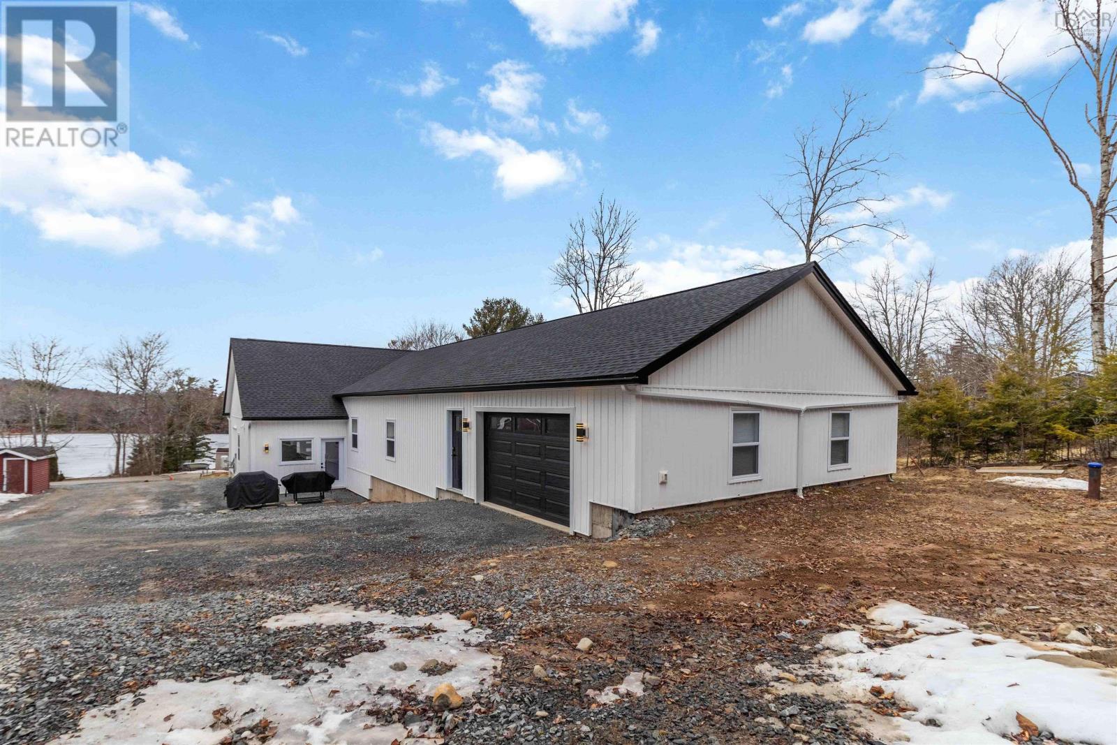 30 Cove Road, East Uniacke, Nova Scotia  B0N 1Z0 - Photo 41 - 202606236