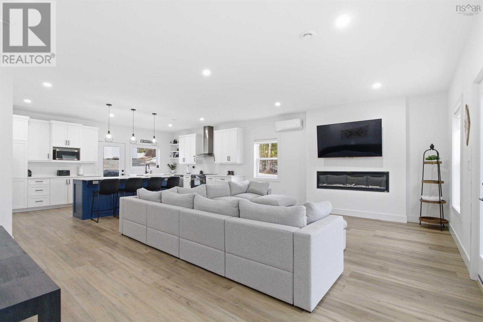 30 Cove Road, East Uniacke, Nova Scotia  B0N 1Z0 - Photo 6 - 202606236