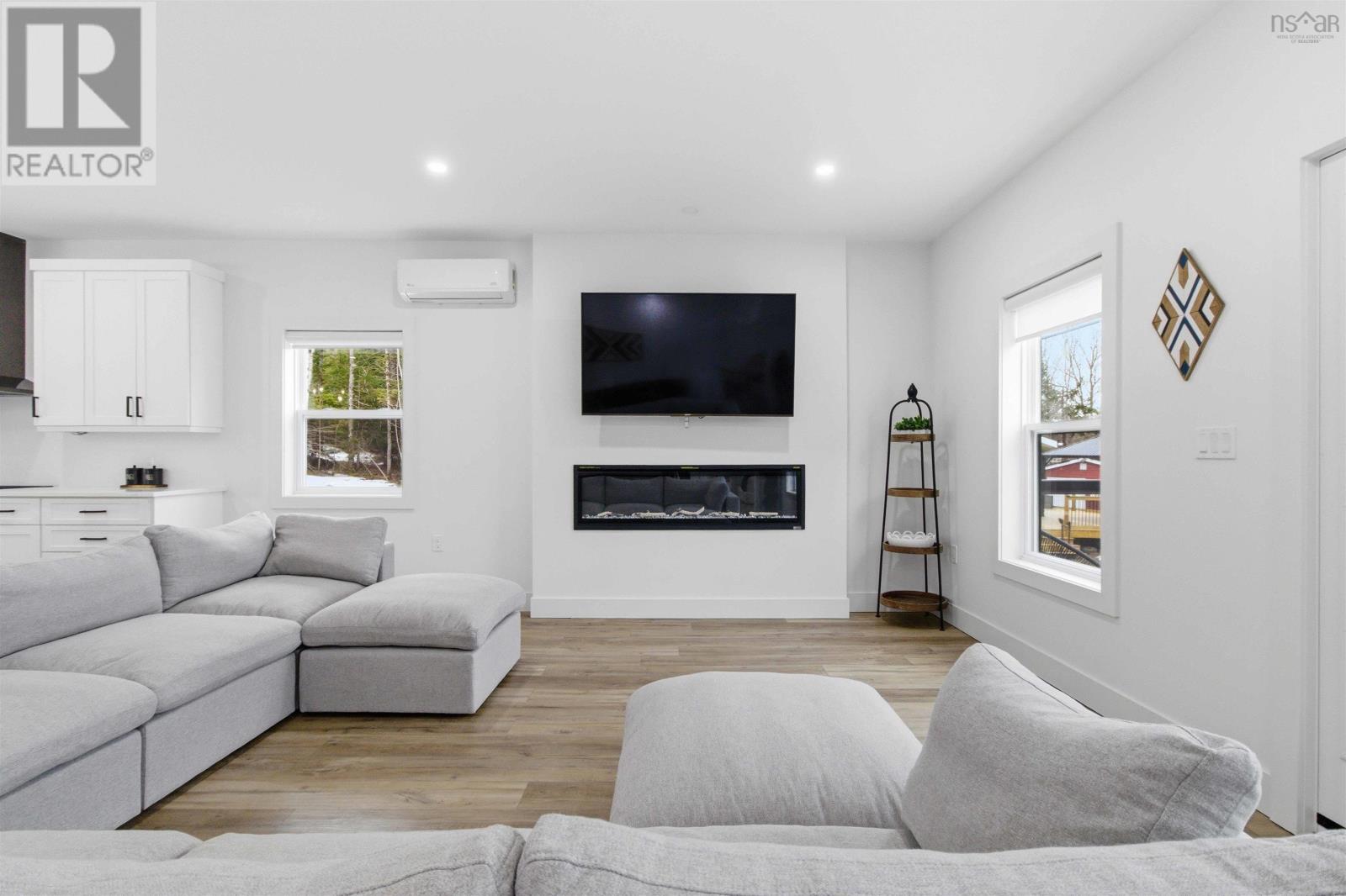 30 Cove Road, East Uniacke, Nova Scotia  B0N 1Z0 - Photo 7 - 202606236