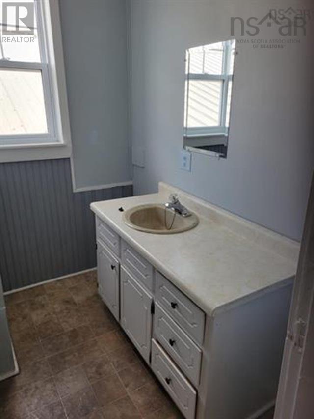 428 George Street, Sydney, Nova Scotia  B1P 1K3 - Photo 10 - 202606239