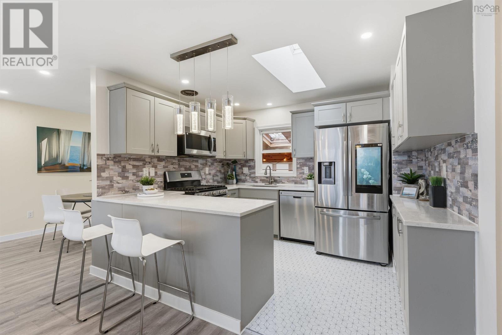 40 Gateway Road, Halifax, Nova Scotia  B3M 1M9 - Photo 10 - 202606261