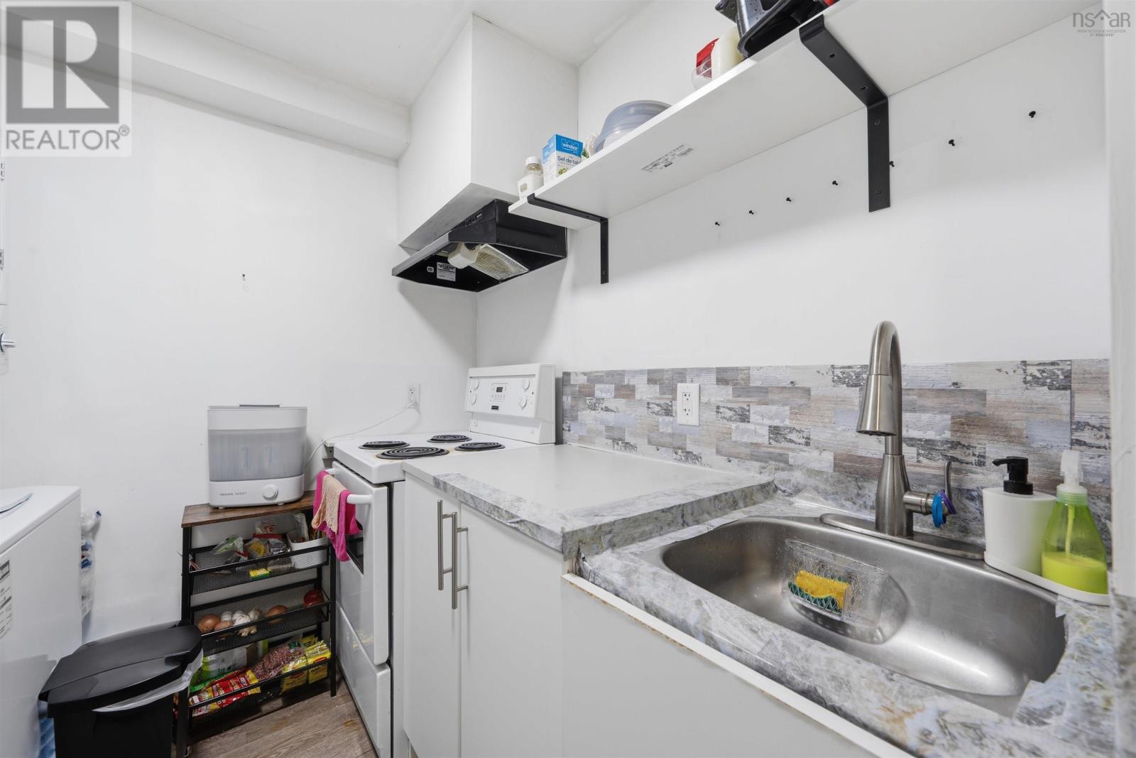 40 Gateway Road, Halifax, Nova Scotia  B3M 1M9 - Photo 32 - 202606261