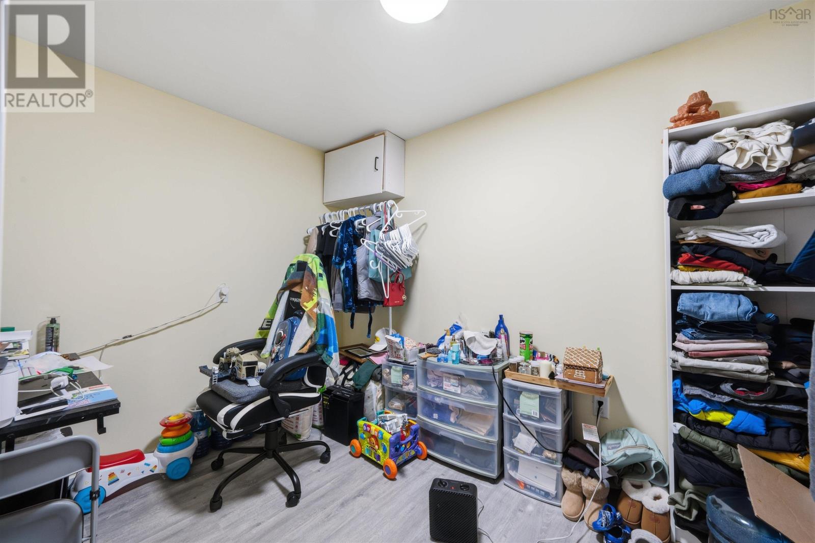 40 Gateway Road, Halifax, Nova Scotia  B3M 1M9 - Photo 36 - 202606261