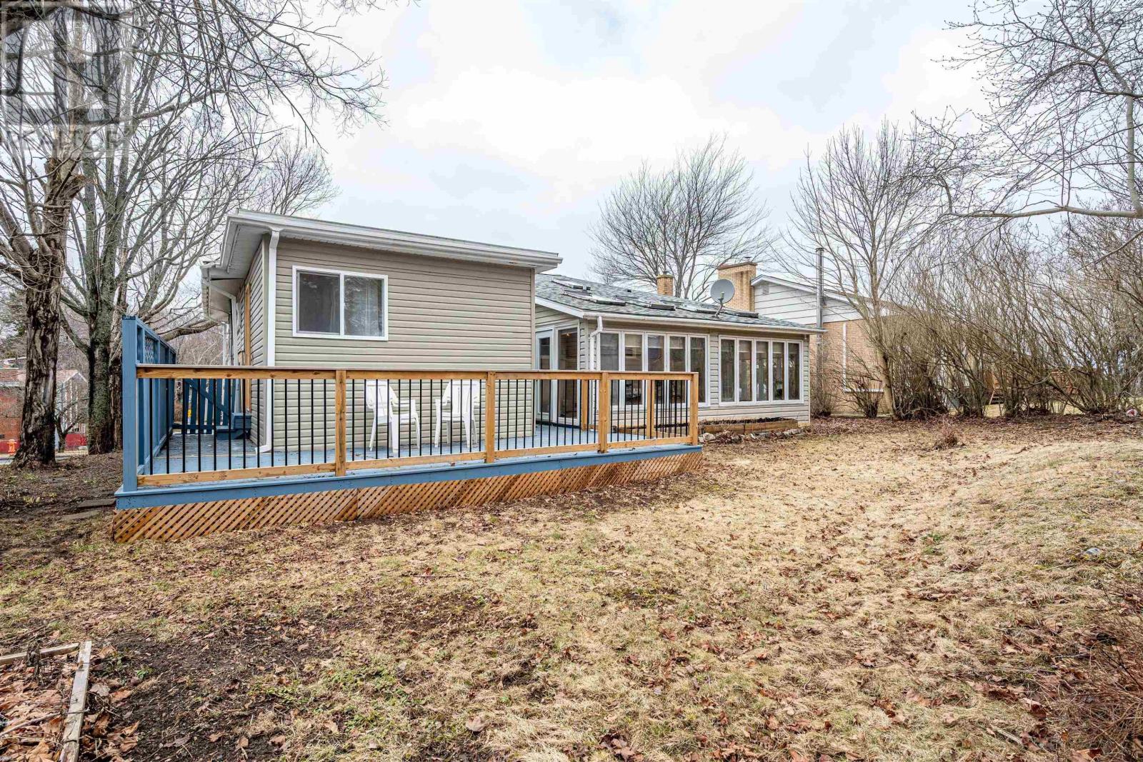 40 Gateway Road, Halifax, Nova Scotia  B3M 1M9 - Photo 37 - 202606261