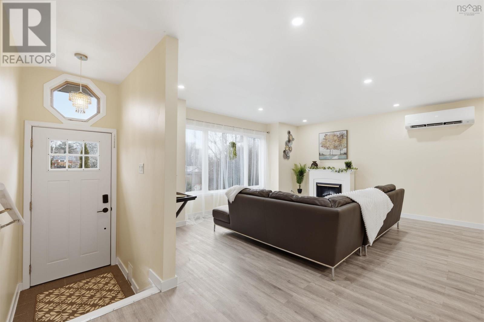 40 Gateway Road, Halifax, Nova Scotia  B3M 1M9 - Photo 5 - 202606261