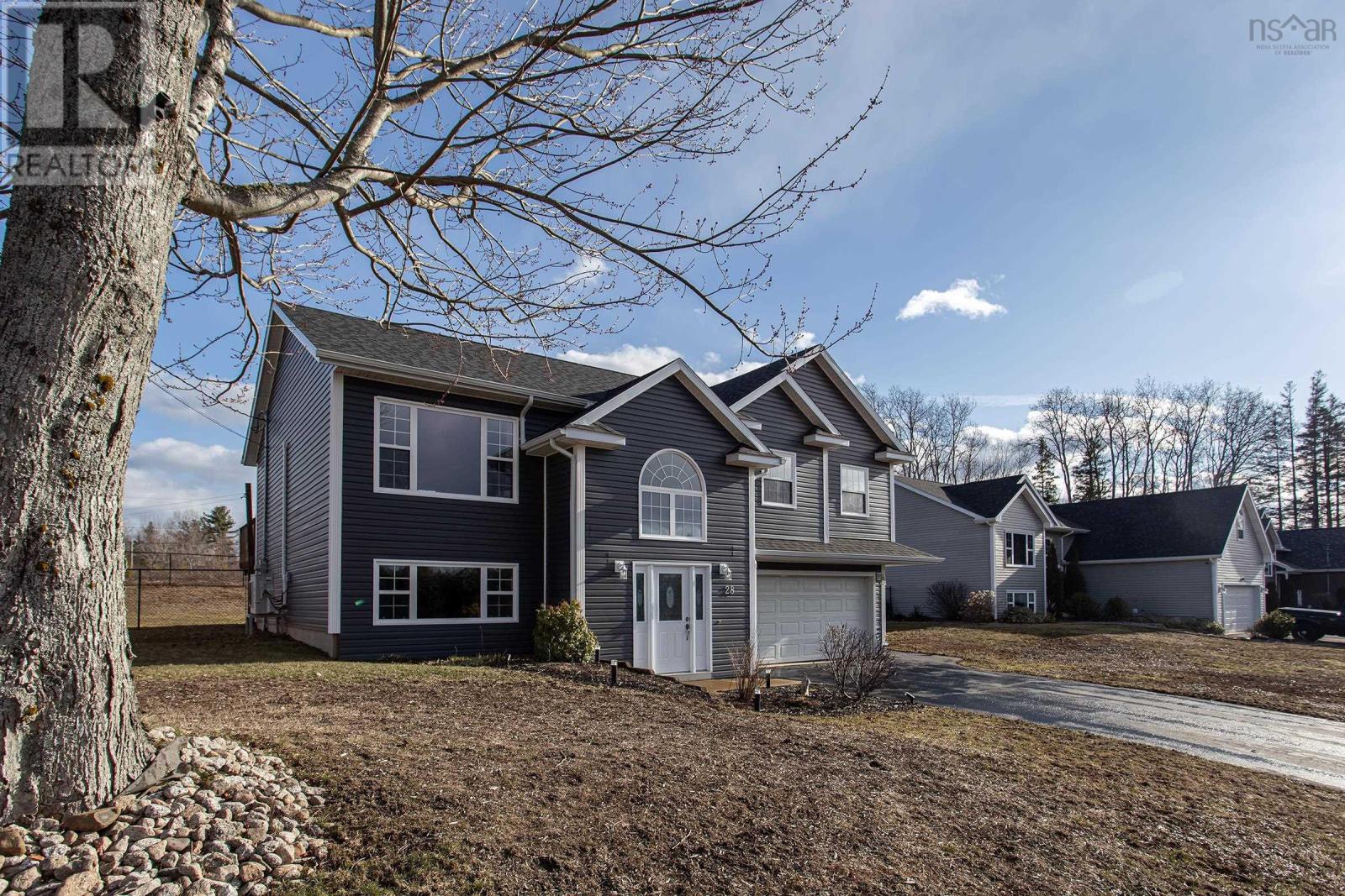 28 Terra Nova Drive, Greenwood, Nova Scotia  B0P 1R0 - Photo 2 - 202606389