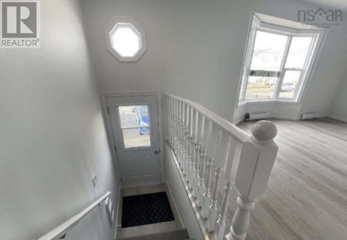 9 Campeau Court, Eastern Passage, Nova Scotia  B3G 1J5 - Photo 2 - 202606564