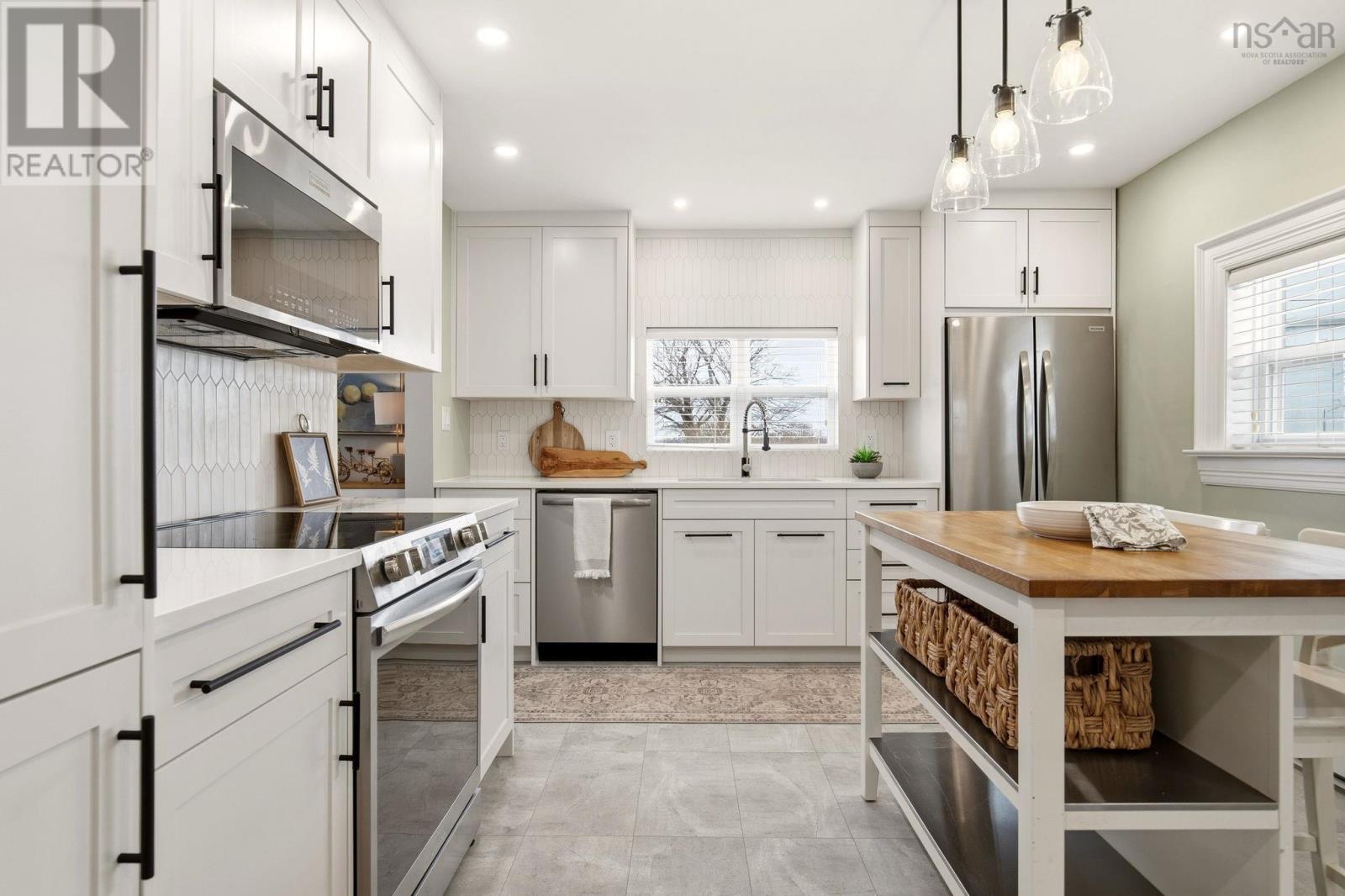 5895 Cabot Street, Halifax, Nova Scotia  B3K 2K2 - Photo 9 - 202606570