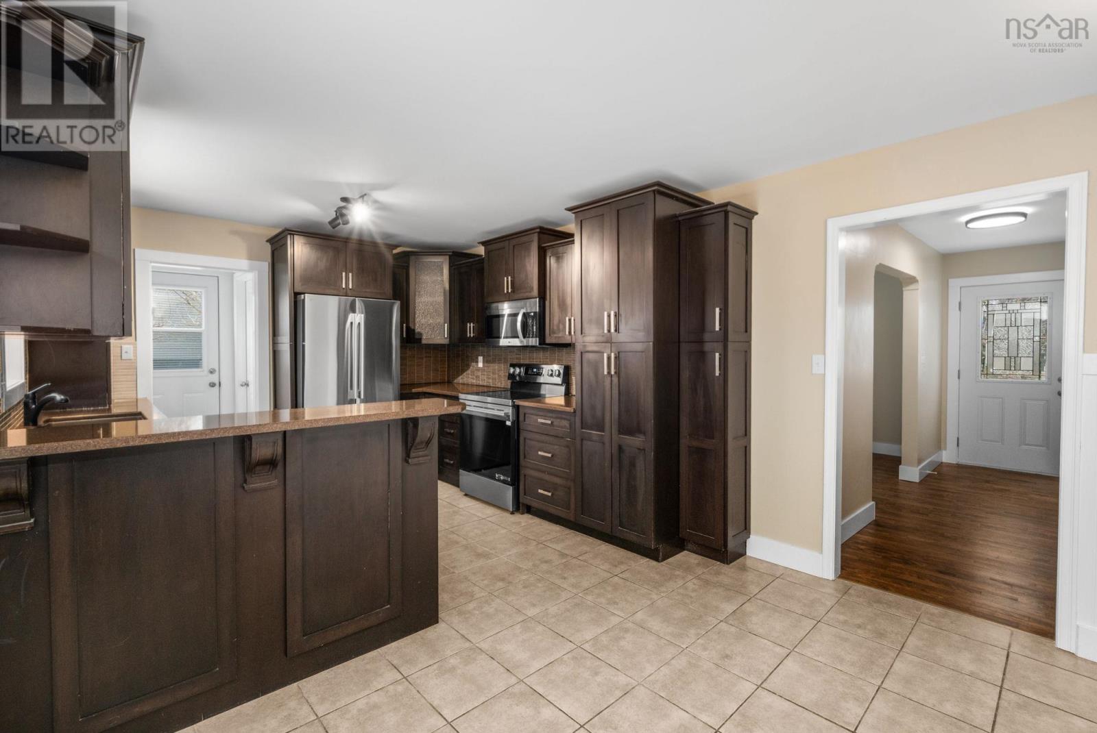 37 Highway 14, Milford, Nova Scotia  B0N 1Y0 - Photo 7 - 202606593