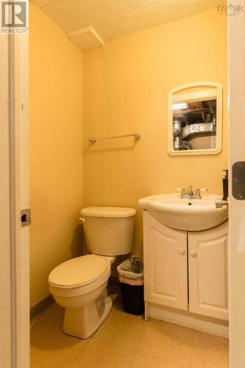 20 Matador Court, Lower Sackville, Nova Scotia  B4C 3G9 - Photo 37 - 202606616