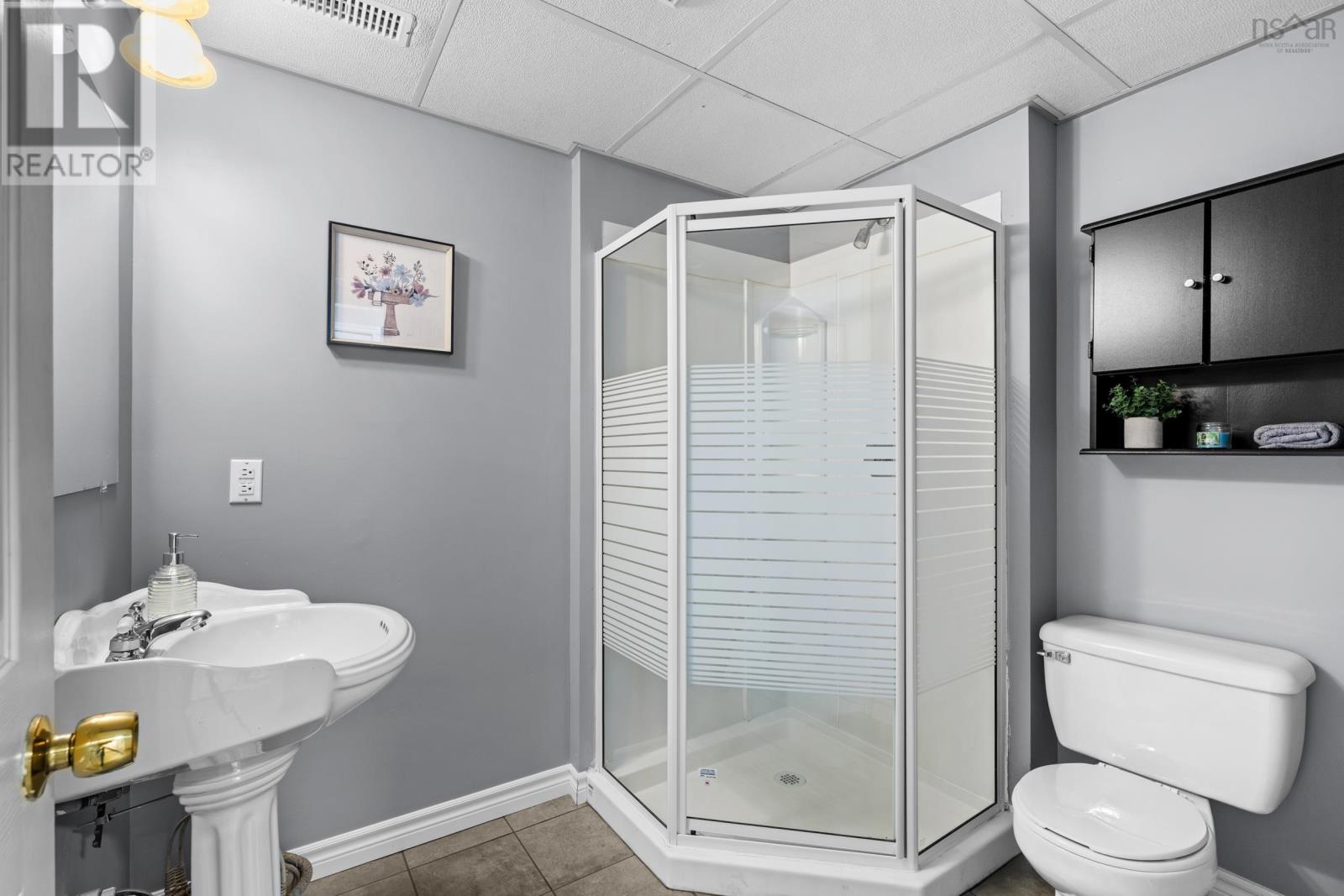 10 Tynes Court, Lower Sackville, Nova Scotia  B4C 3Y9 - Photo 35 - 202606617