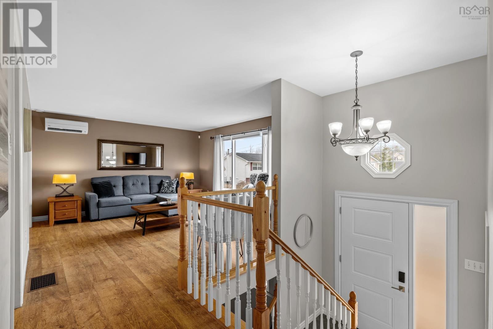 10 Tynes Court, Lower Sackville, Nova Scotia  B4C 3Y9 - Photo 5 - 202606617